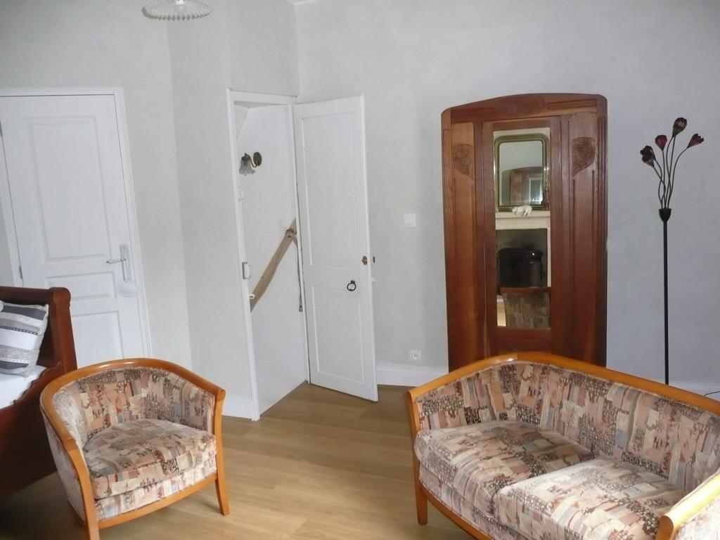 Les Lilas De Bellefontaine Bayeux Zimmer foto